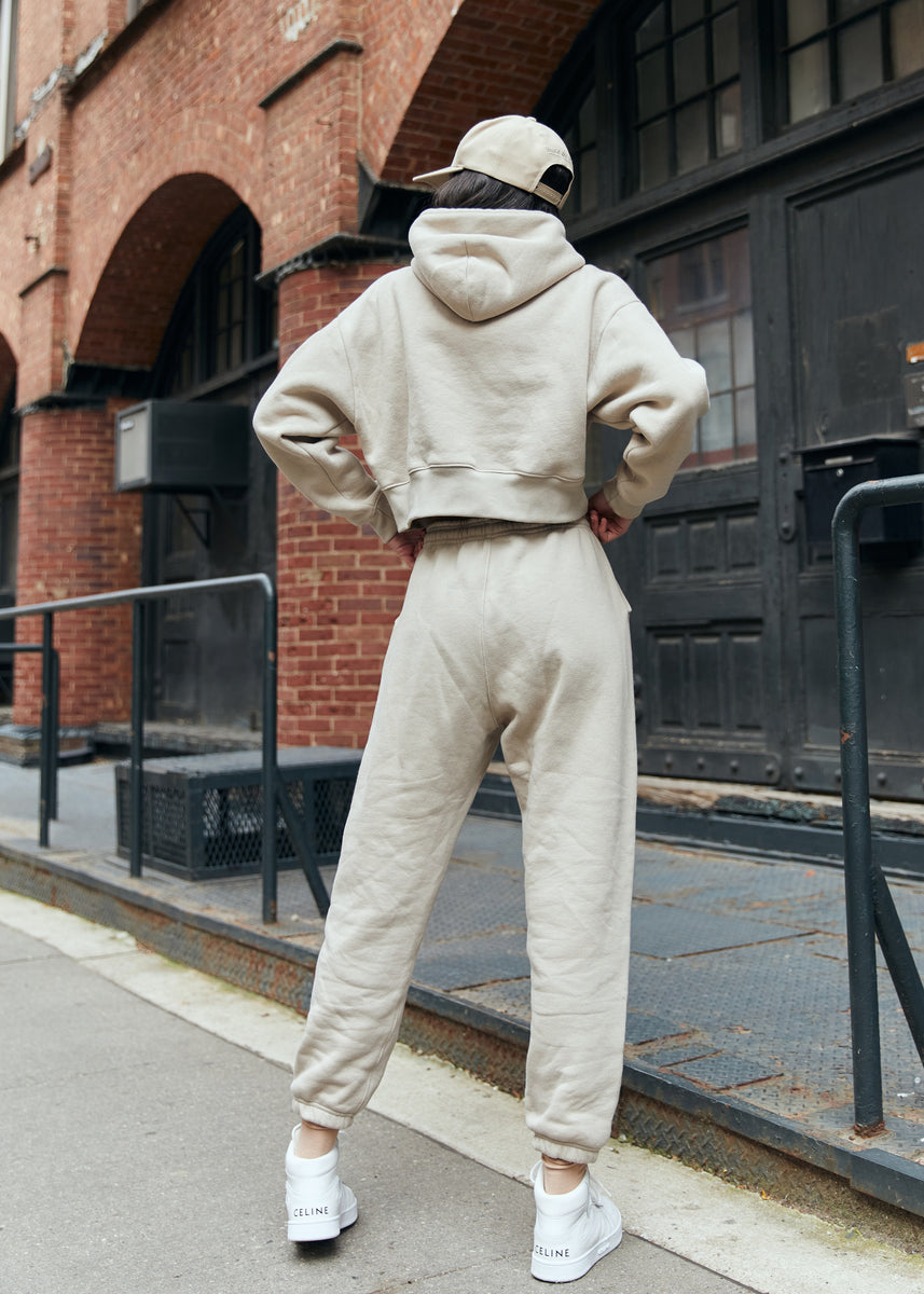 Oversized white online sweatpants